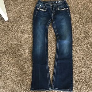 Women’s boot cut miss me jeans, size 27